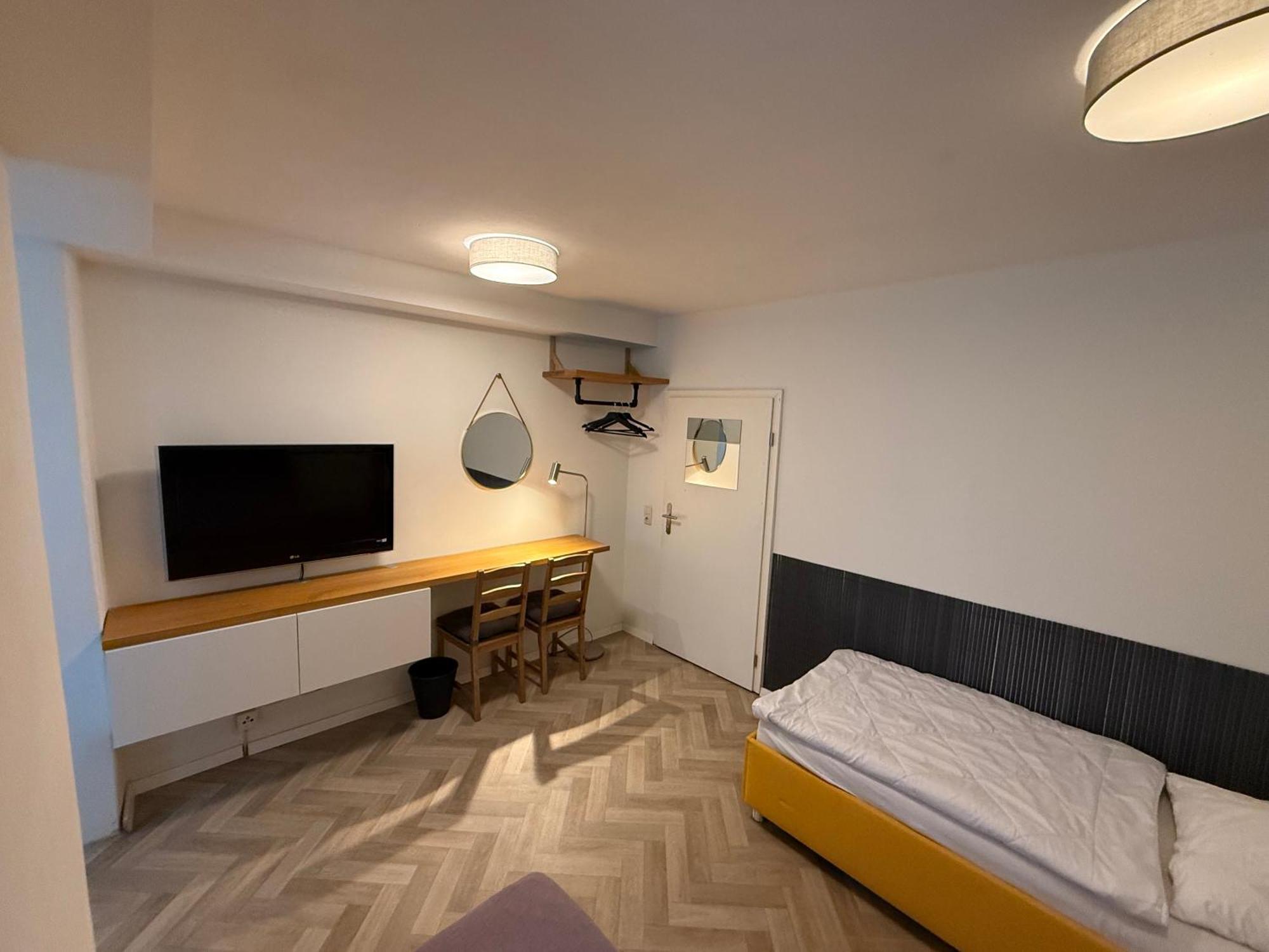 Zentrumsnahes Monteurszimmer Erfurt Exteriér fotografie